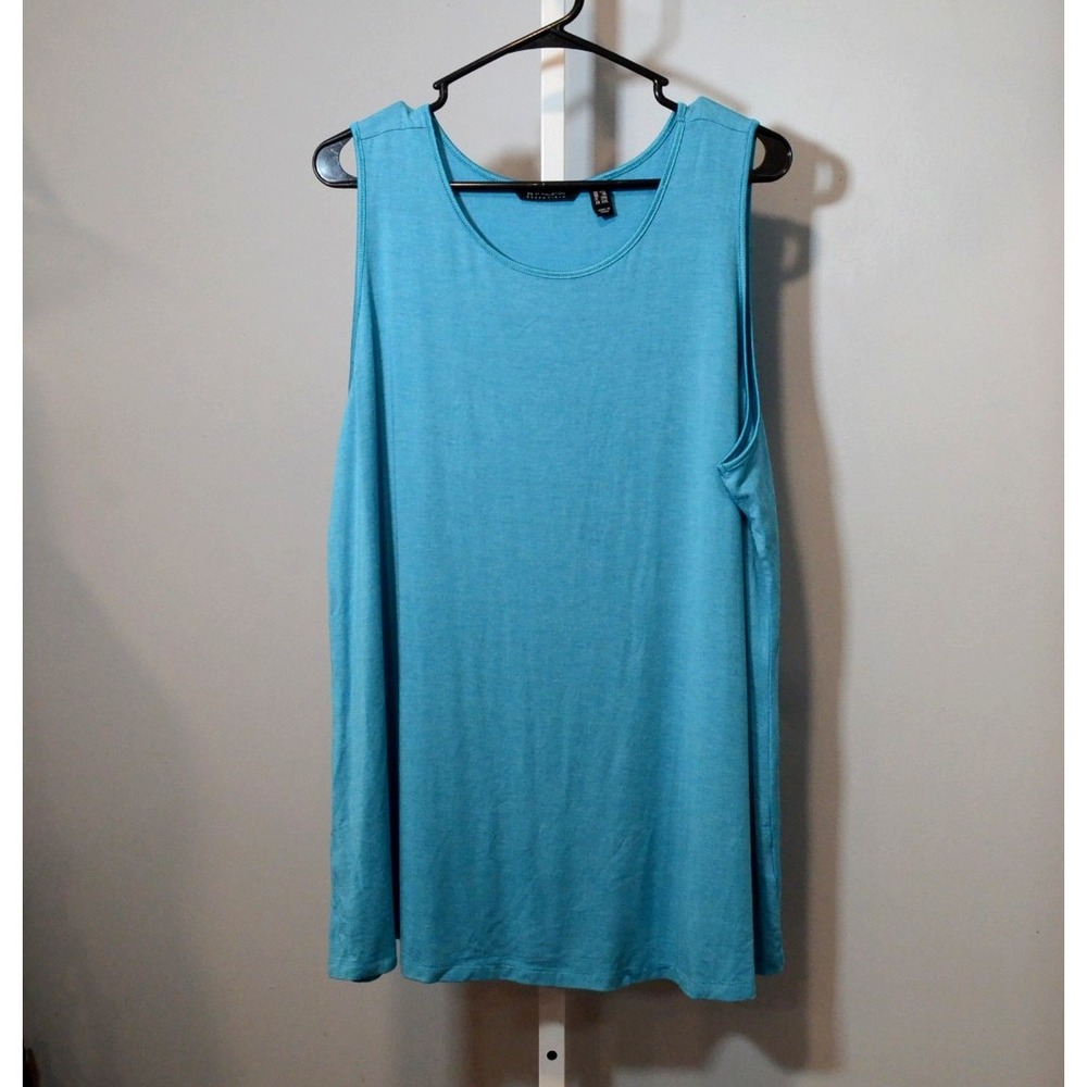 NWOT H by Halston Essentials Women's Size 1X Turquoise Sleeveless Jersey Top.